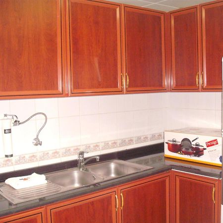 Abu Dhabi Plaza Hotel Apartments Dış mekan fotoğraf
