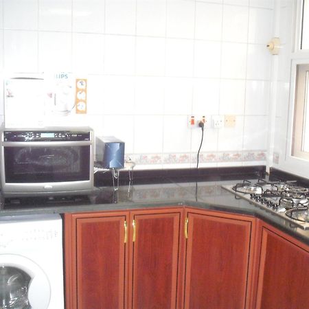 Abu Dhabi Plaza Hotel Apartments Dış mekan fotoğraf
