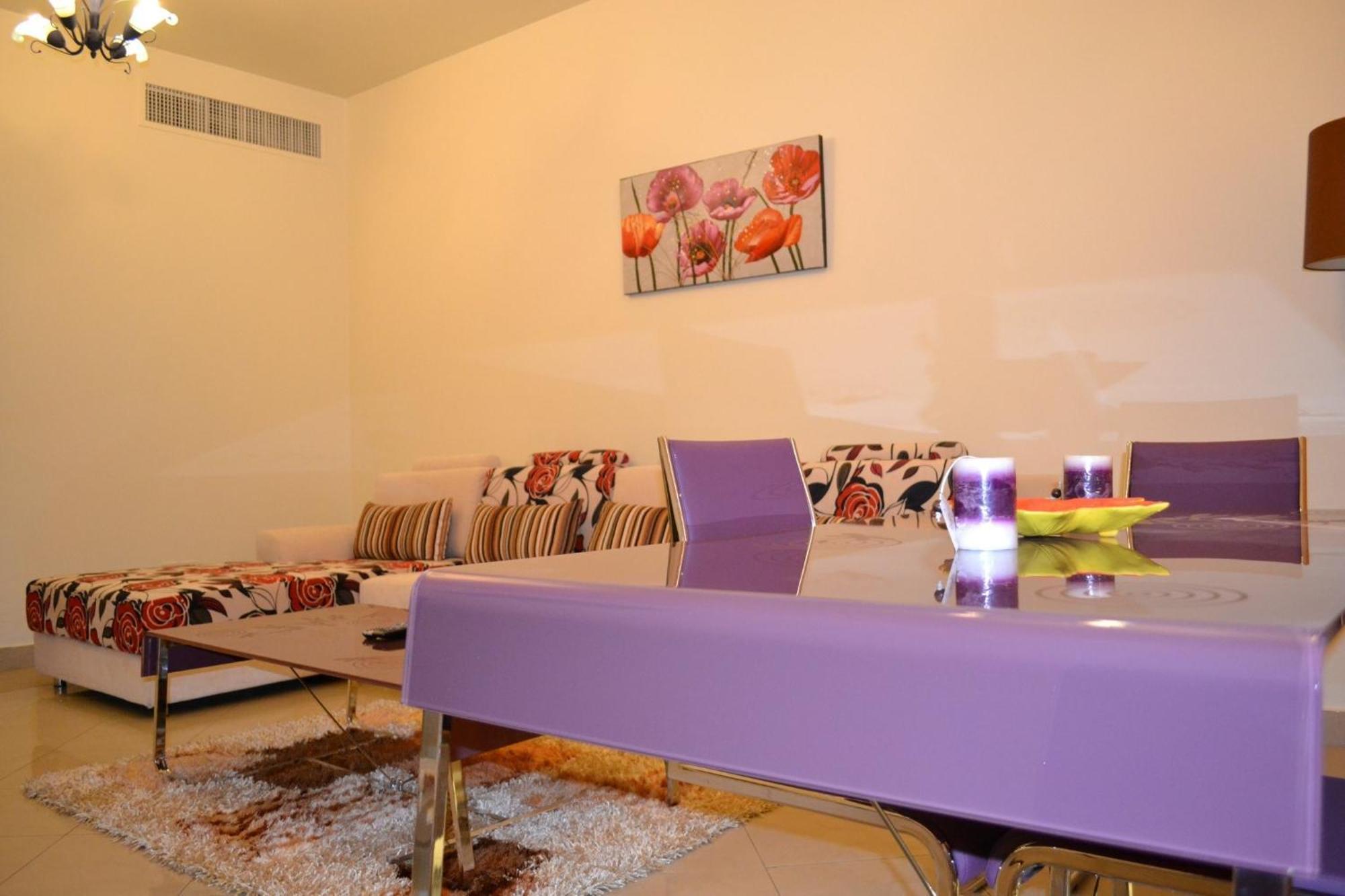 Abu Dhabi Plaza Hotel Apartments Dış mekan fotoğraf