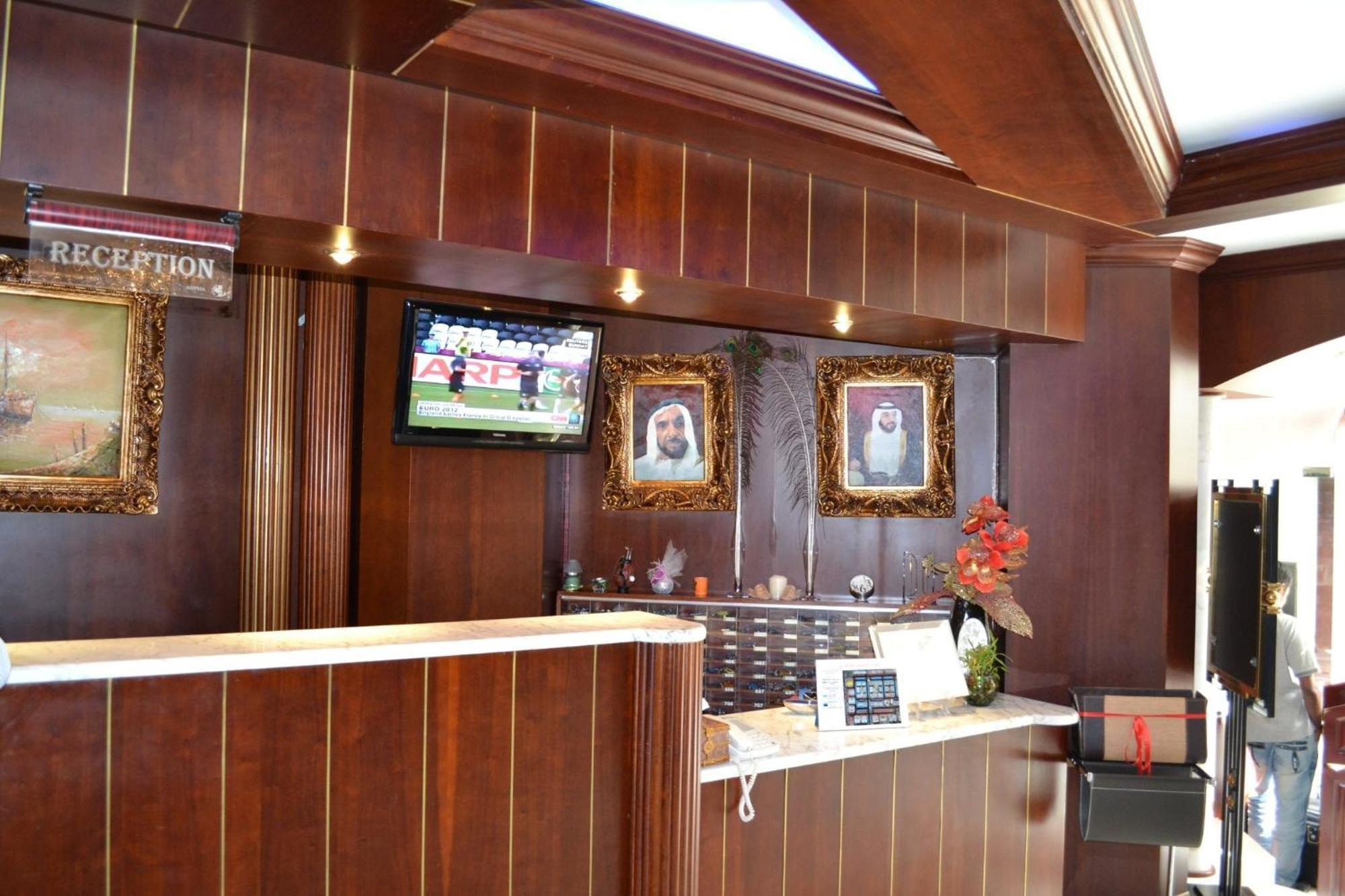 Abu Dhabi Plaza Hotel Apartments Dış mekan fotoğraf