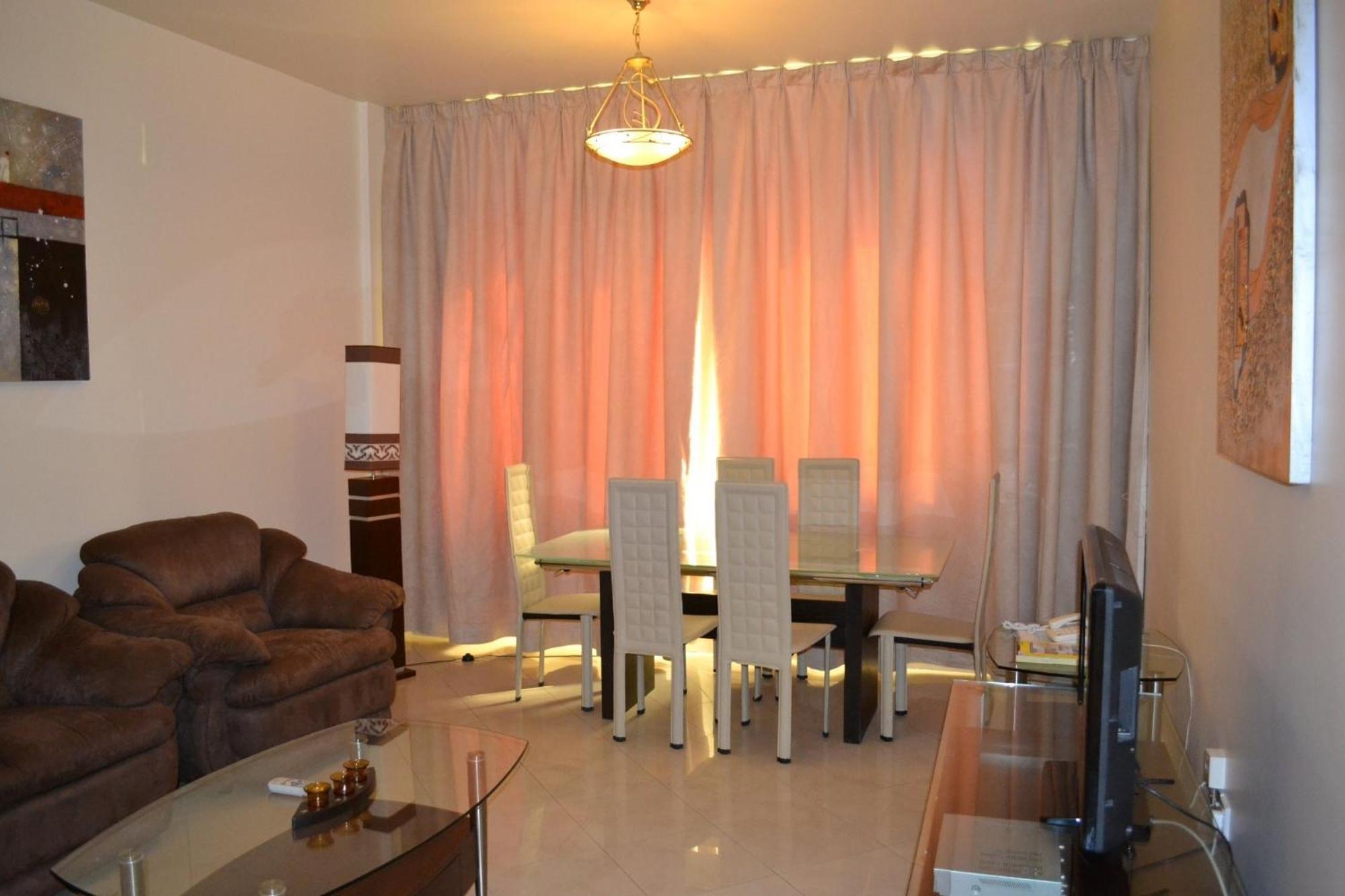 Abu Dhabi Plaza Hotel Apartments Dış mekan fotoğraf