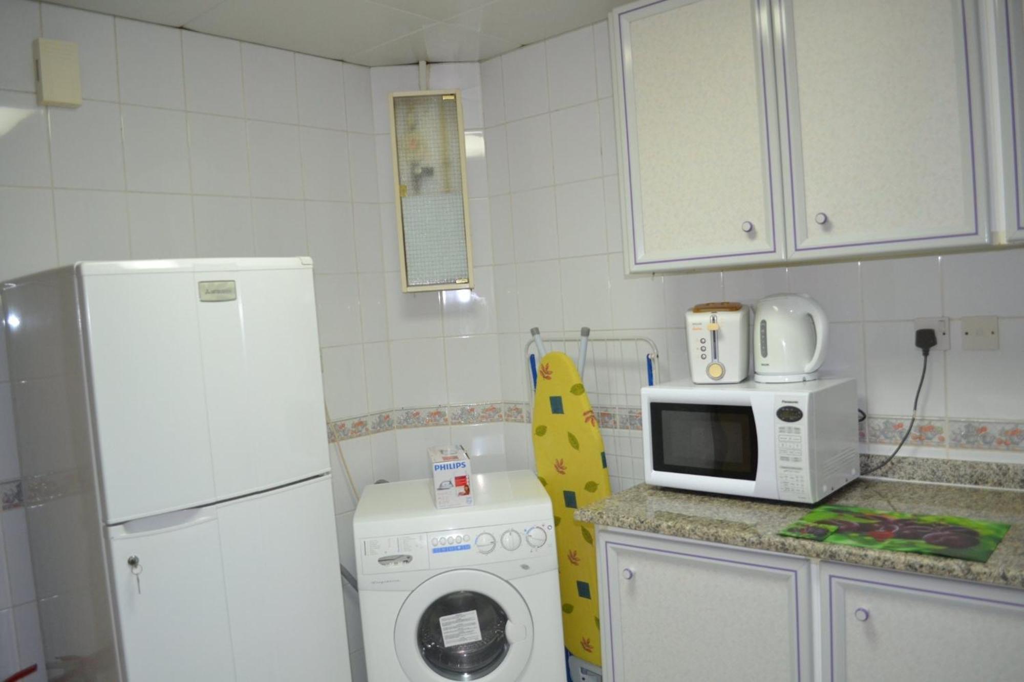 Abu Dhabi Plaza Hotel Apartments Dış mekan fotoğraf