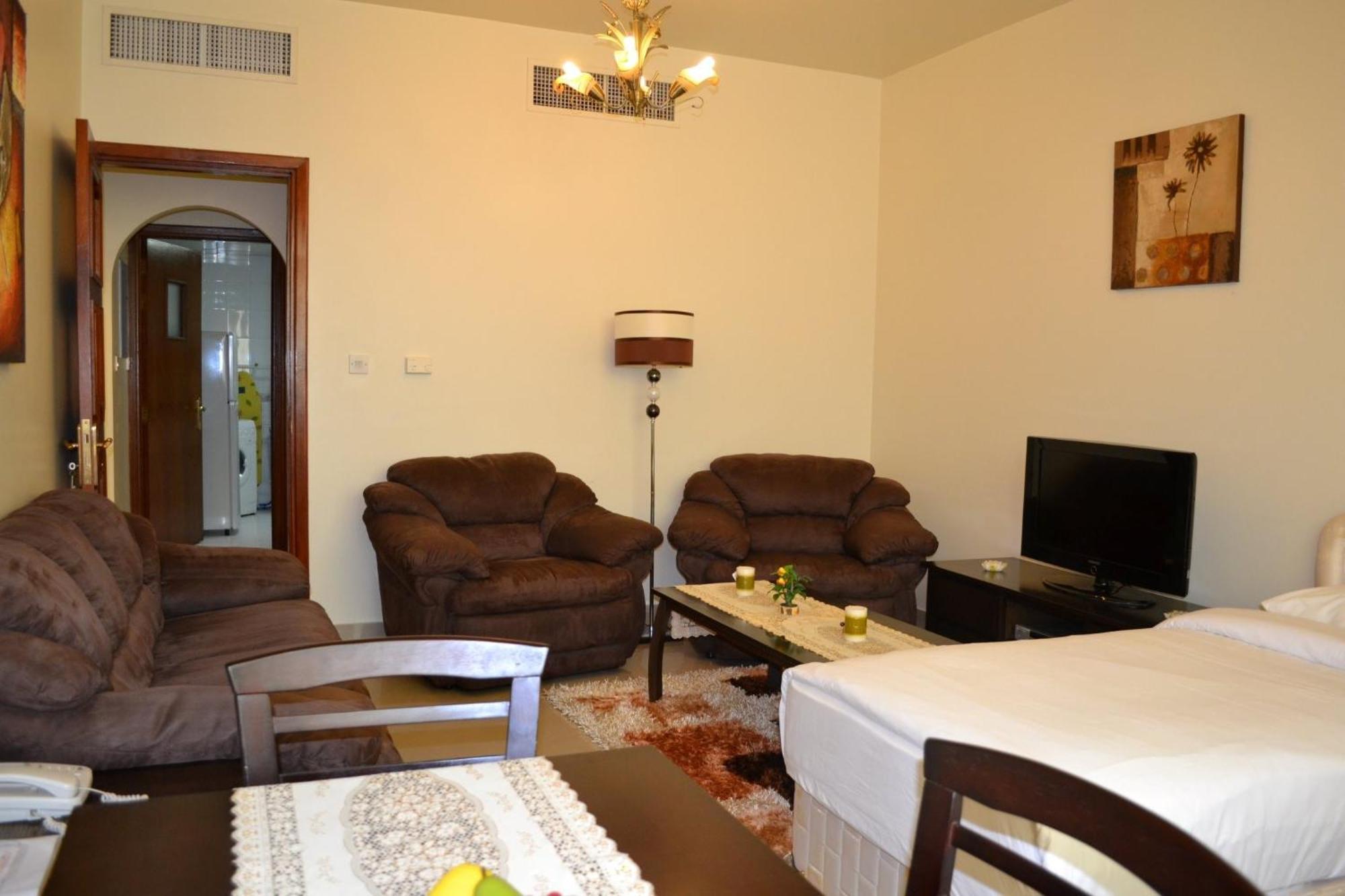 Abu Dhabi Plaza Hotel Apartments Dış mekan fotoğraf